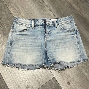 Treasure and Bond Boyfriend Shorts 25 distressed raw‎ hem